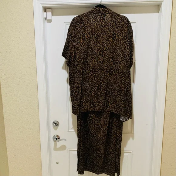 DRESS Leopard Print 2 PC Jacket Buttons and MIDI Sleeveless Set With Slits 22W - Picture 4 of 13